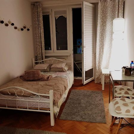 Apartament Plac Trzech Krzyzy Warsaw Exterior photo
